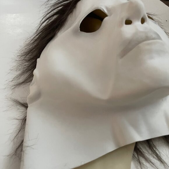 Halloween Michael Myers Style Mask - Picture 3 of 10